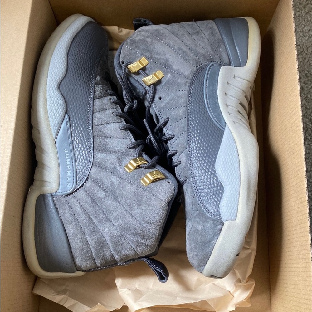 Jordan Wolf grey 12’s